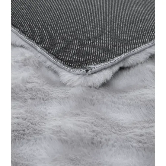 Dywan pluszowy typu shaggy Rabbit Bubble szary futro królika