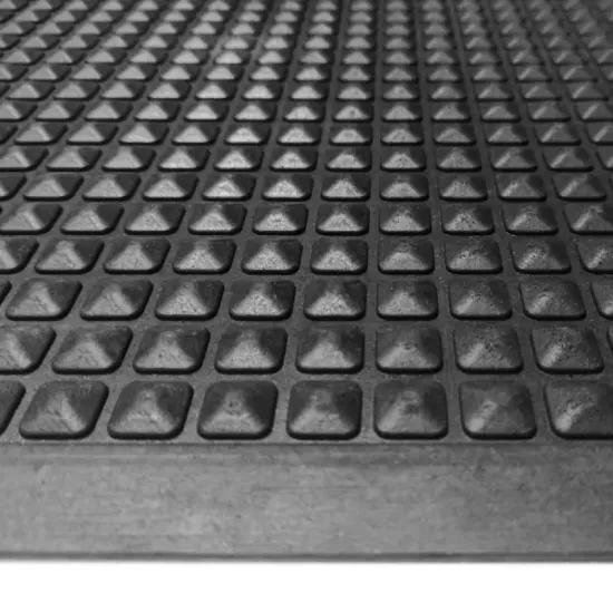 Wycieraczka gumowa z najazdem czarna zewnętrzna