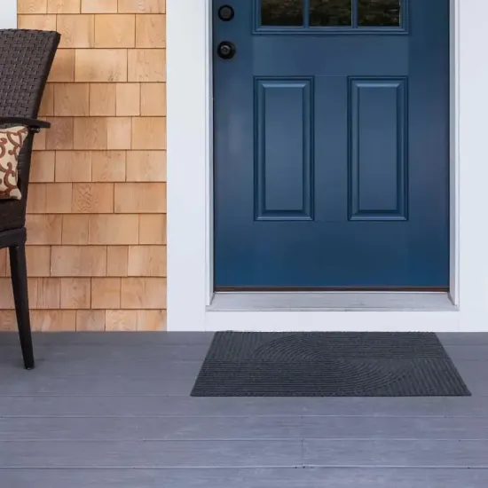 Wycieraczka wejściowa szara w prążki Tire Moden nowoczesna pod drzwi